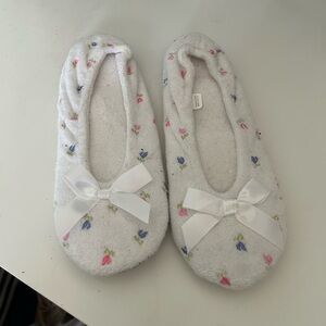 Never Worn Cute Spring Slippers